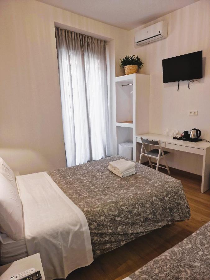 Hostal Comercial Μαδρίτη Εξωτερικό φωτογραφία